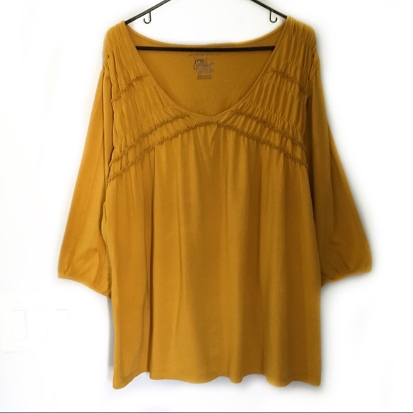 Just My Size Tops - JMS mustard yellow 3/4 sleeve vneck blouse EUC